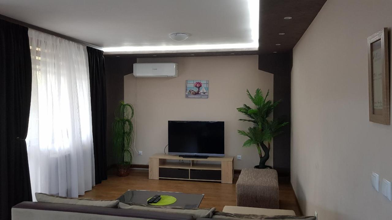 Studio Kamelia Kazanlŭk Exteriér fotografie